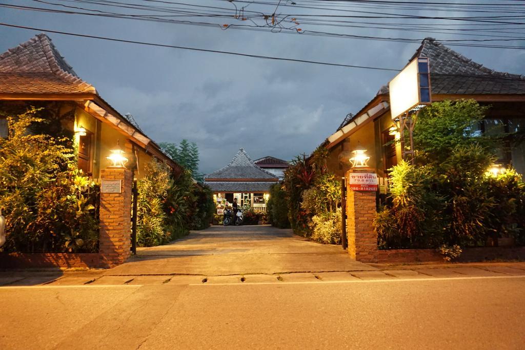 Huen Kham Kong Guesthouse Meszariang Kültér fotó